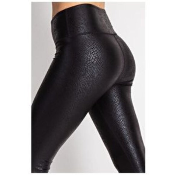 Tahari Sport / Elie Tahari Snakeskin Black Leggings / Yoga / Activewear - Picture 1 of 10